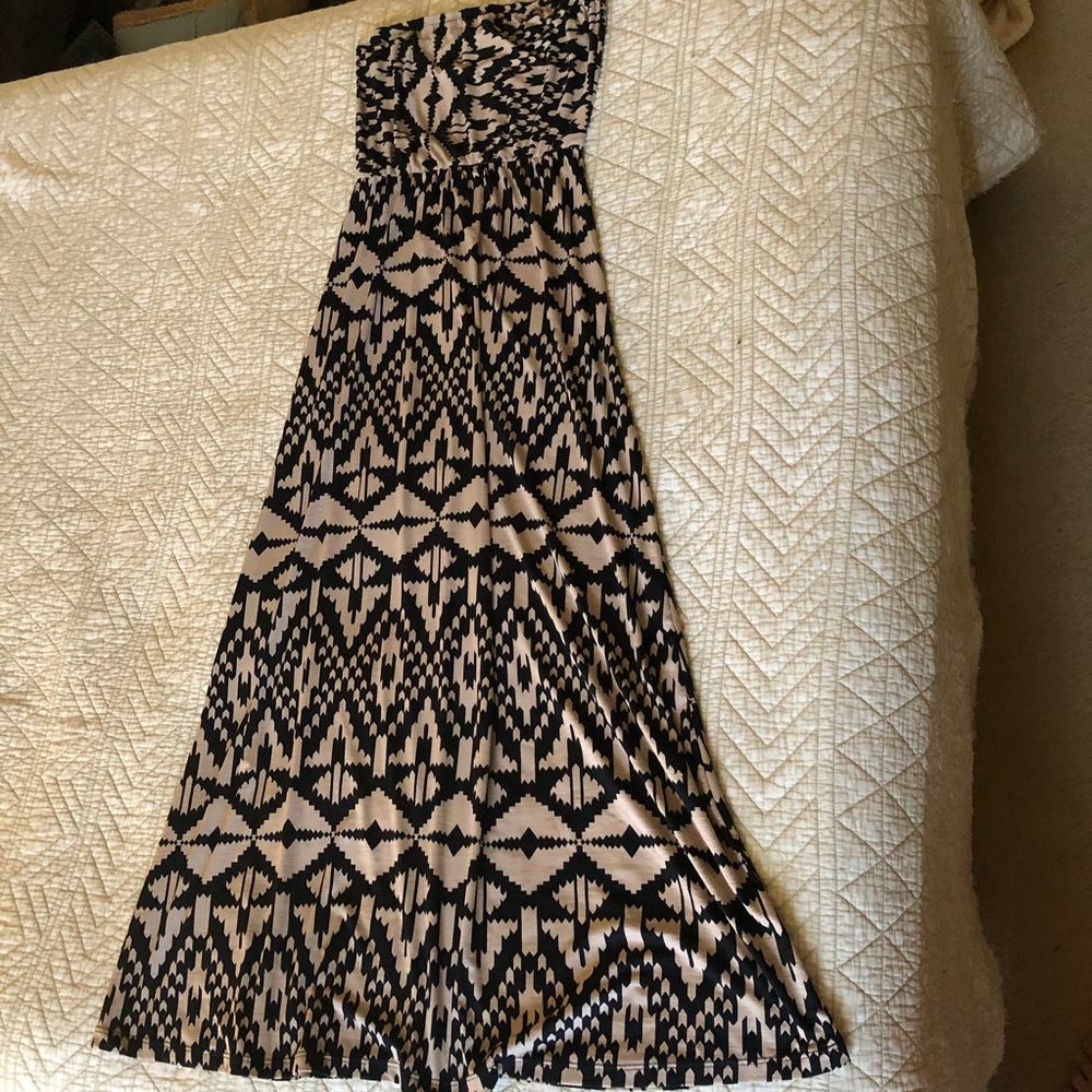 Tribal Print Strapless Maxi Dress
